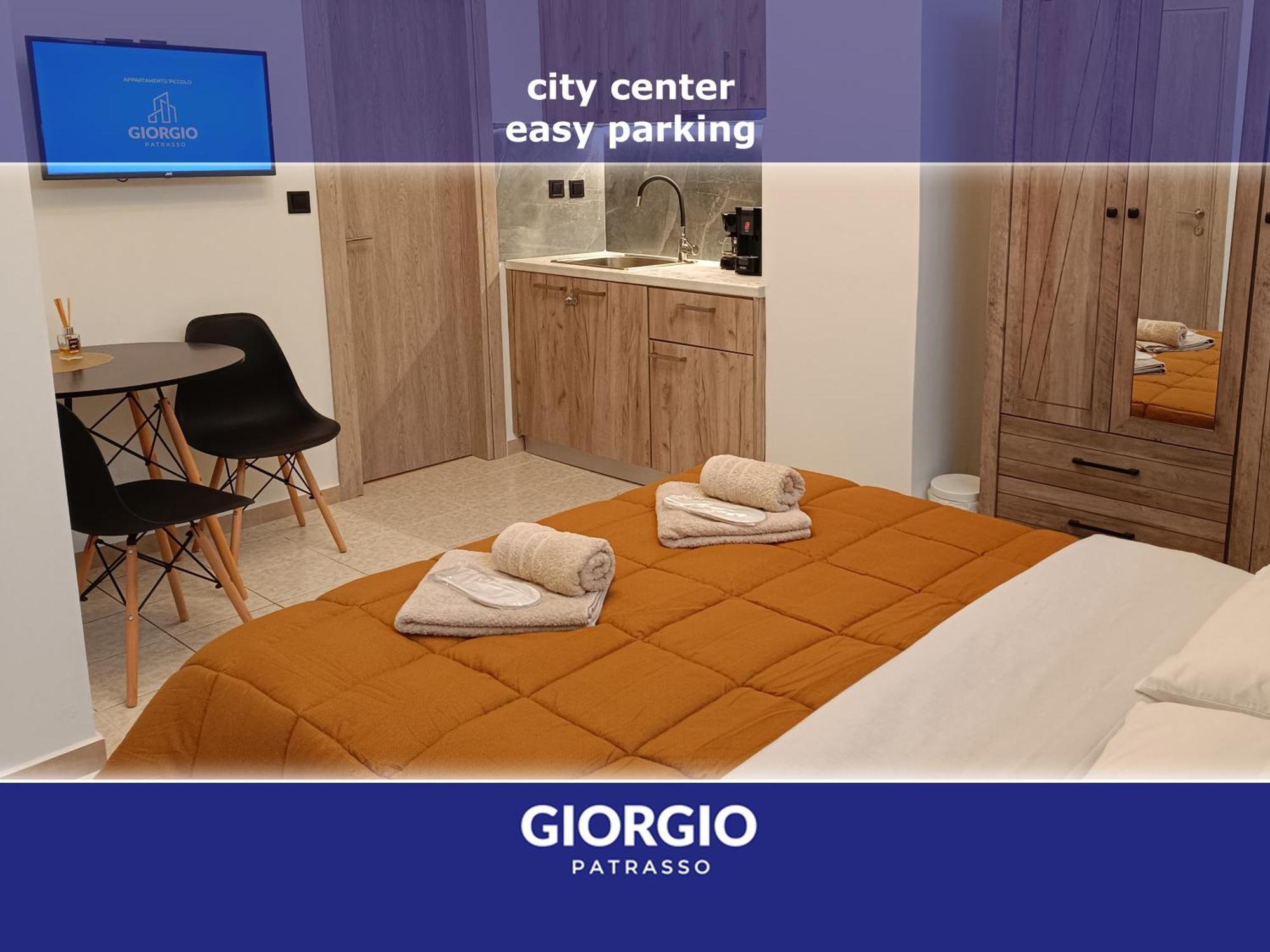 Giorgio Patrasso - Micro Apartment In The Center Of Patras Dış mekan fotoğraf