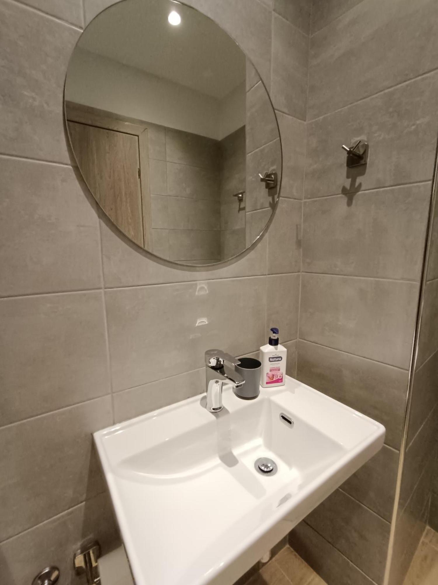 Giorgio Patrasso - Micro Apartment In The Center Of Patras Dış mekan fotoğraf